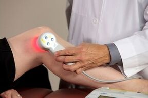 Procédures de thérapie au laser pour l'arthrose des articulations
